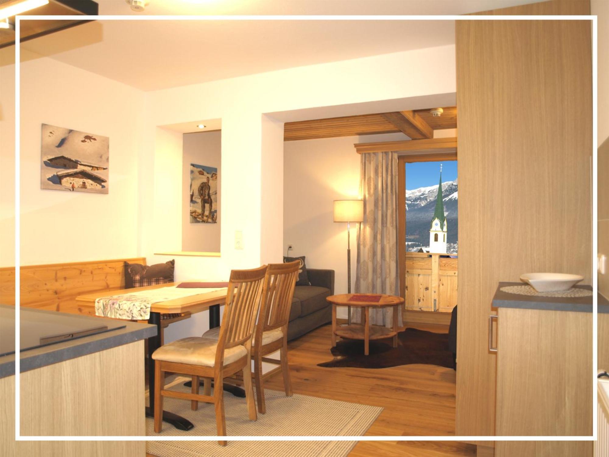 KAISERapart ELLMAU Zentrum Zimmer foto